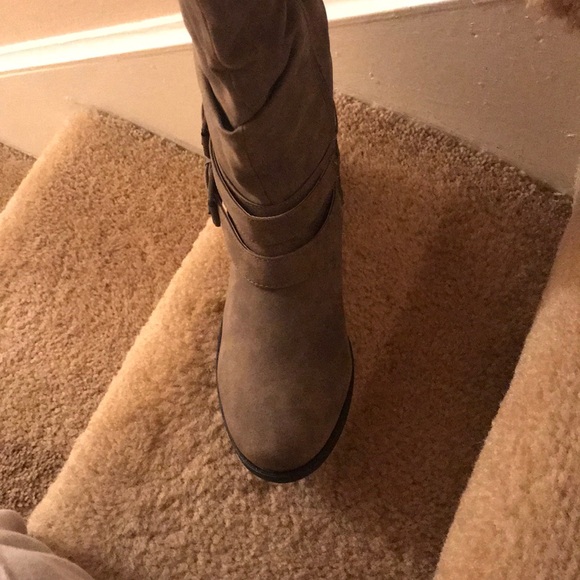 Taupe Distress Riding Boot- FAST SELLER - Picture 4 of 8